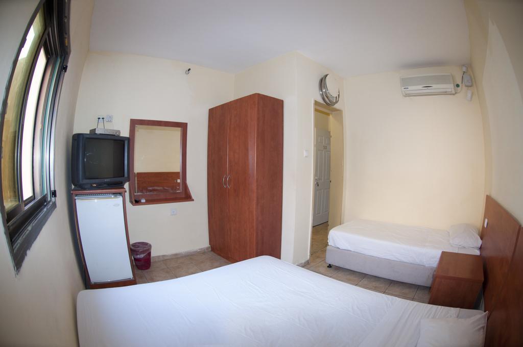 Faulty Towers Hotel Eilat Rom bilde